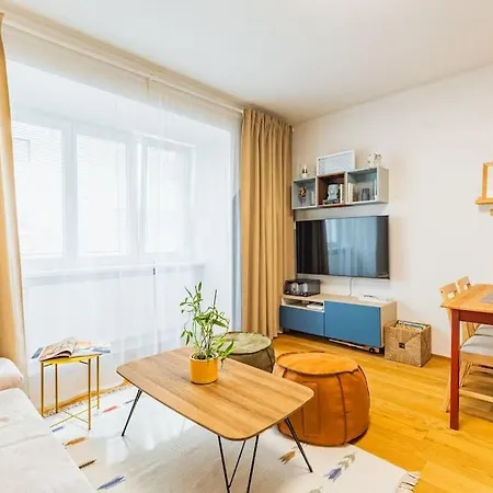 Tranquil Haven: Old Town Proximity 布拉迪斯拉发