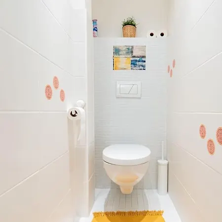 Tranquil Haven: Old Town Proximity * 布拉迪斯拉发