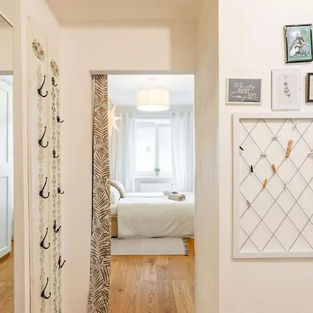 Tranquil Haven: Old Town Proximity * Μπρατισλάβα