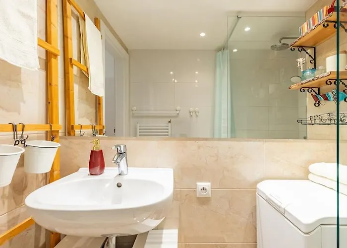 Tranquil Haven: Old Town Proximity Apartament Bratislava