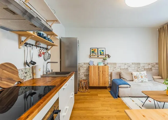 Apartament Tranquil Haven: Old Town Proximity