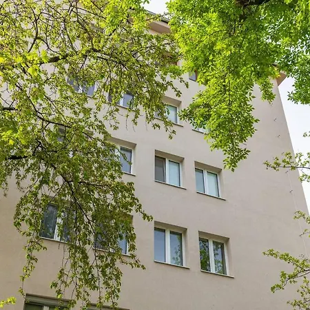 Apartamento Tranquil Haven: Old Town Proximity Bratislava