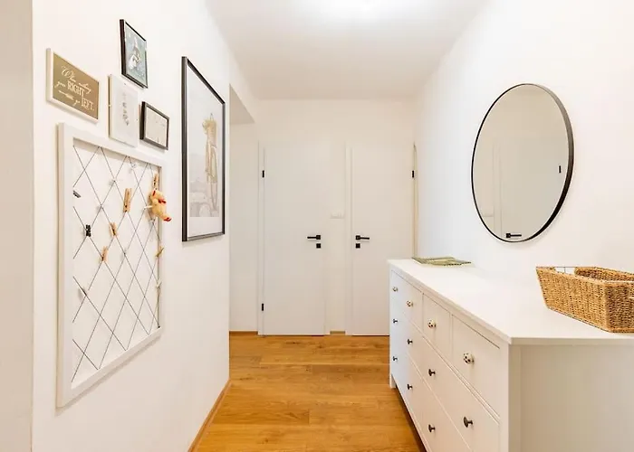 Apartmán Tranquil Haven: Old Town Proximity *